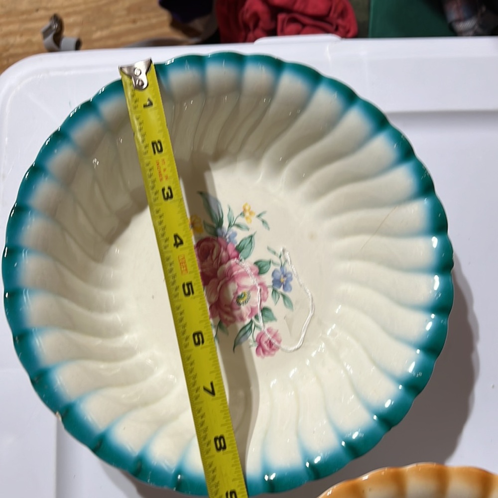 Vintage Homer Laughlin Serving Bowls (2) - Picture 3 of 5